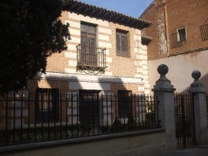 165562_1665329157263_1358280312_31988290_6922563_n